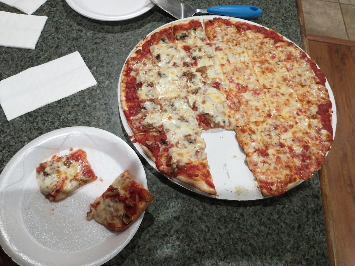 Jimbo's Pizza Photos 2